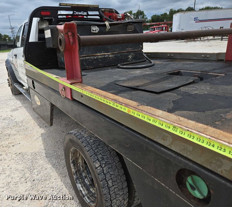 image for item ED2175 2015 Dodge Ram 4500 Crew Cab flatbed truck