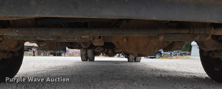 image for item ED2175 2015 Dodge Ram 4500 Crew Cab flatbed truck