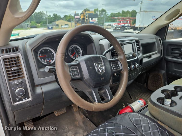 image for item ED2175 2015 Dodge Ram 4500 Crew Cab flatbed truck