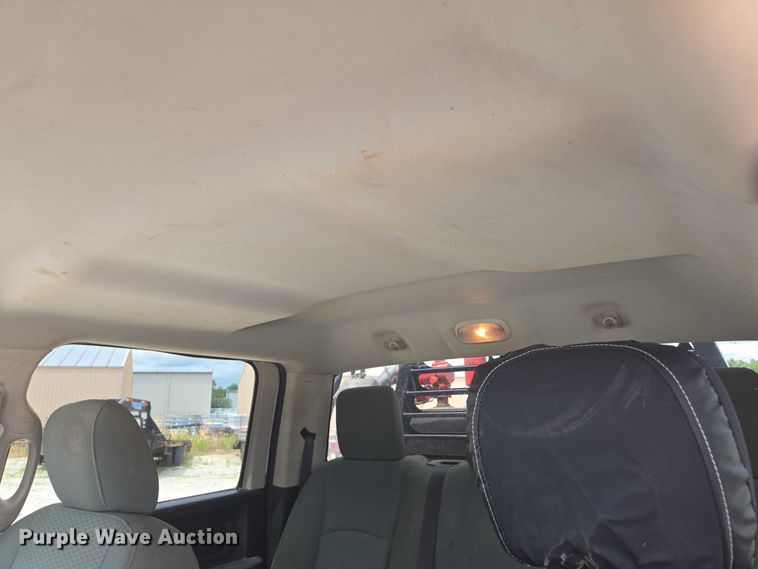 image for item ED2175 2015 Dodge Ram 4500 Crew Cab flatbed truck