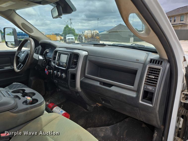 image for item ED2175 2015 Dodge Ram 4500 Crew Cab flatbed truck