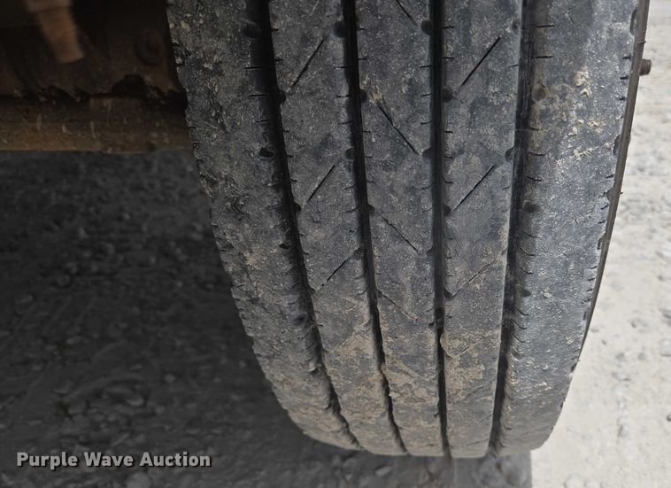 image for item ED2175 2015 Dodge Ram 4500 Crew Cab flatbed truck