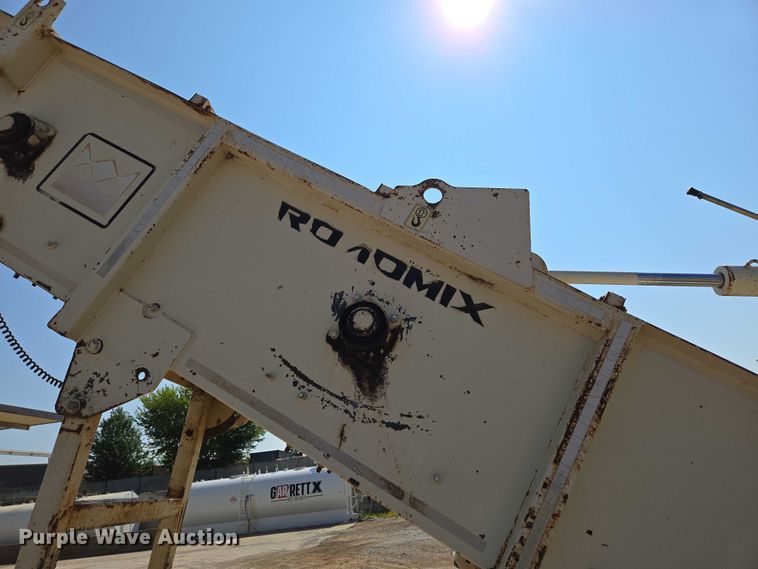 image for item ED2181 Terex Cedarapids CR662RM material transfer vehicle