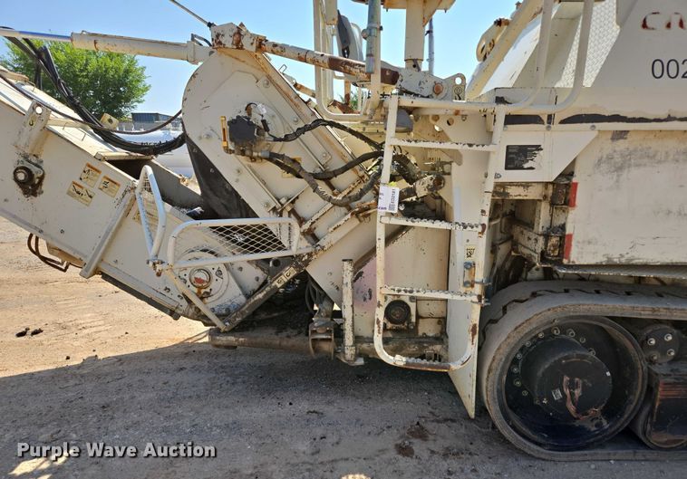 image for item ED2181 Terex Cedarapids CR662RM material transfer vehicle