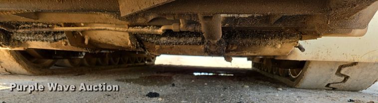 image for item ED2181 Terex Cedarapids CR662RM material transfer vehicle