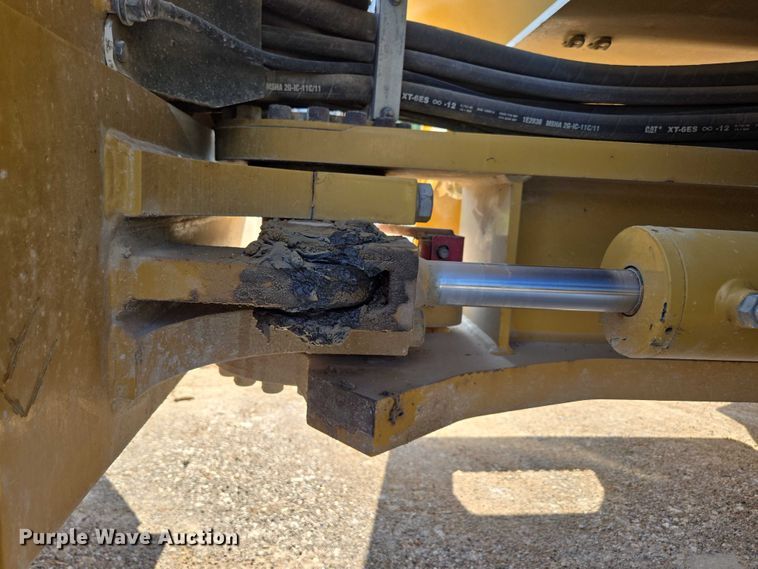 image for item ED2182 2014 Caterpillar CB-54 double drum vibratory roller