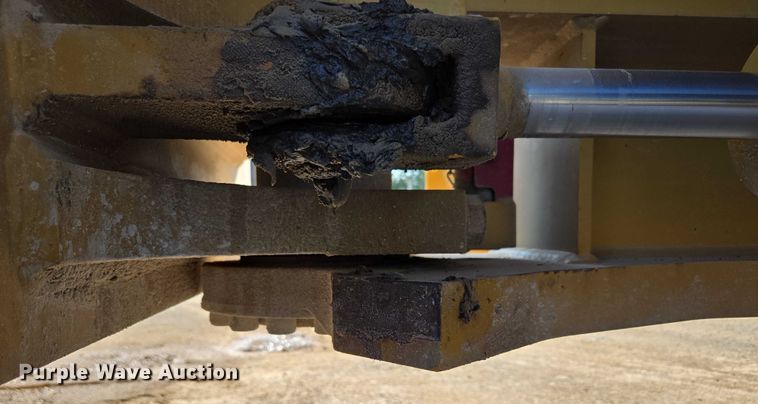 image for item ED2182 2014 Caterpillar CB-54 double drum vibratory roller