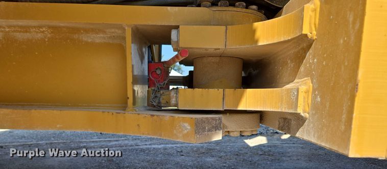 image for item ED2182 2014 Caterpillar CB-54 double drum vibratory roller