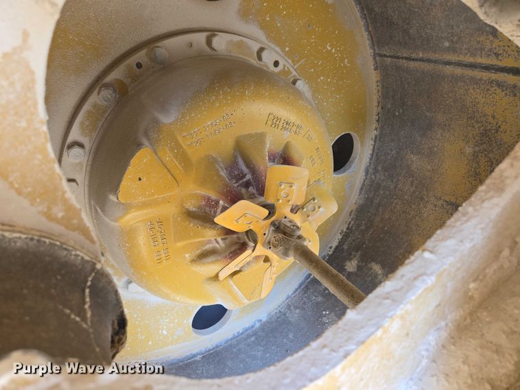 image for item ED2182 2014 Caterpillar CB-54 double drum vibratory roller