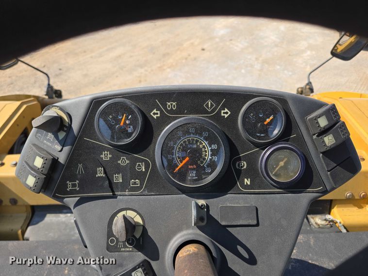 image for item ED2182 2014 Caterpillar CB-54 double drum vibratory roller