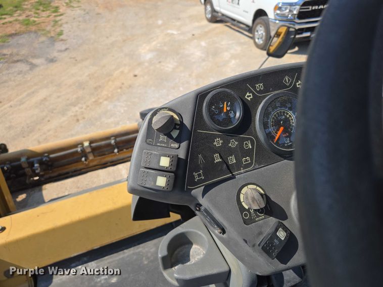 image for item ED2182 2014 Caterpillar CB-54 double drum vibratory roller