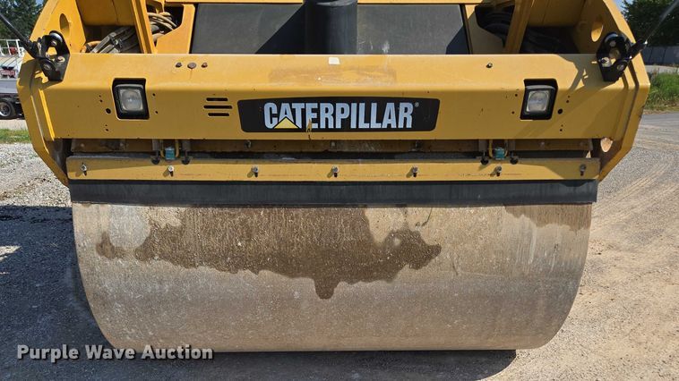 image for item ED2182 2014 Caterpillar CB-54 double drum vibratory roller