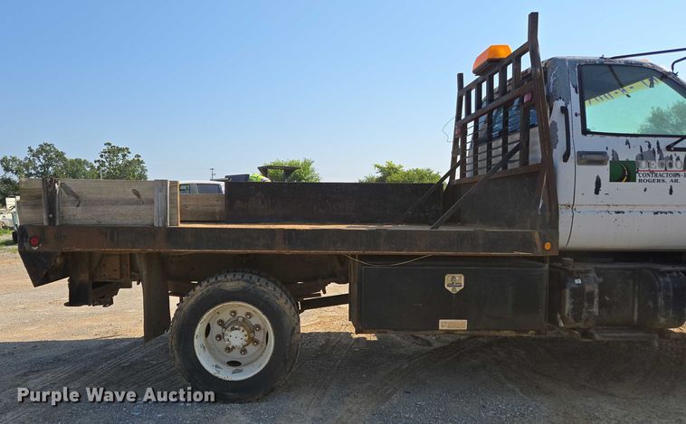 image for item ED2183 1993 Chevrolet Kodiak C6500 flatbed truck