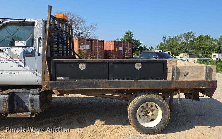 image for item ED2183 1993 Chevrolet Kodiak C6500 flatbed truck