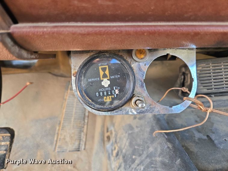 image for item ED2183 1993 Chevrolet Kodiak C6500 flatbed truck