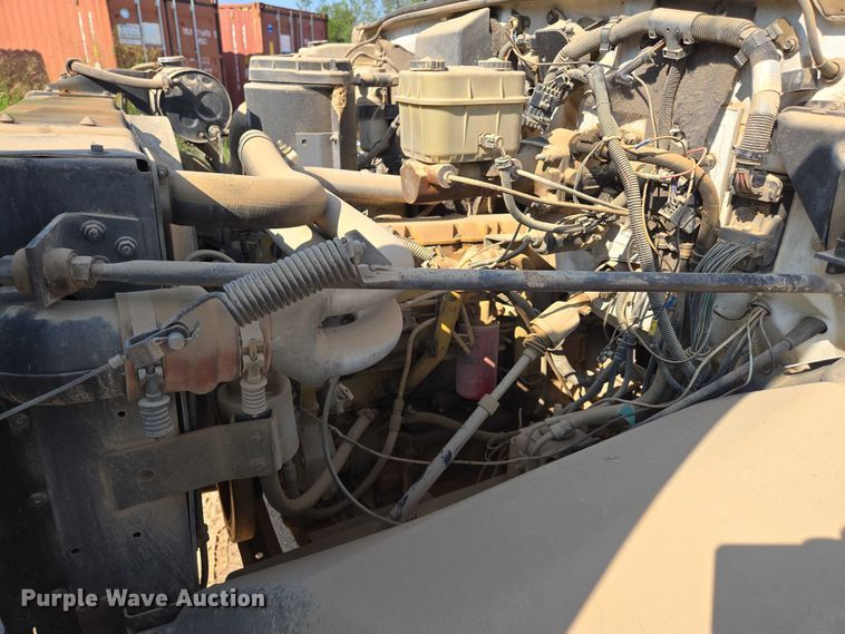 image for item ED2183 1993 Chevrolet Kodiak C6500 flatbed truck