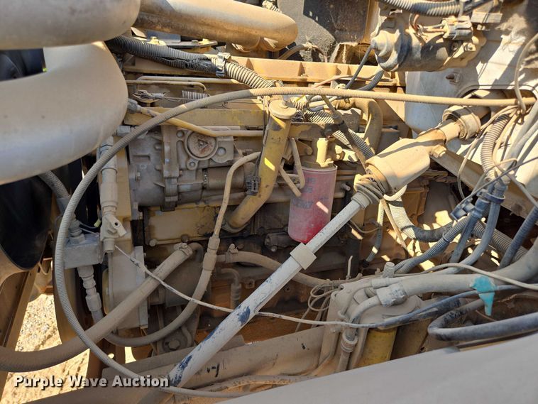 image for item ED2183 1993 Chevrolet Kodiak C6500 flatbed truck