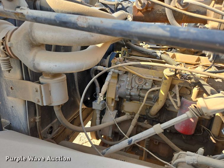 image for item ED2183 1993 Chevrolet Kodiak C6500 flatbed truck