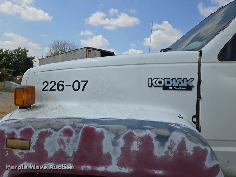 image for item ED2185 1994 Chevrolet Kodiak 6500 dump flatbed truck