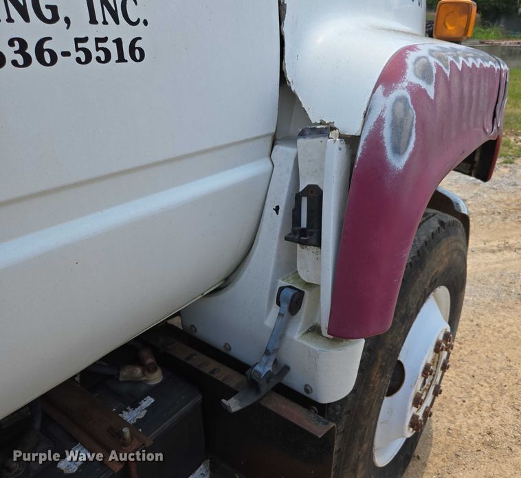 image for item ED2185 1994 Chevrolet Kodiak 6500 dump flatbed truck