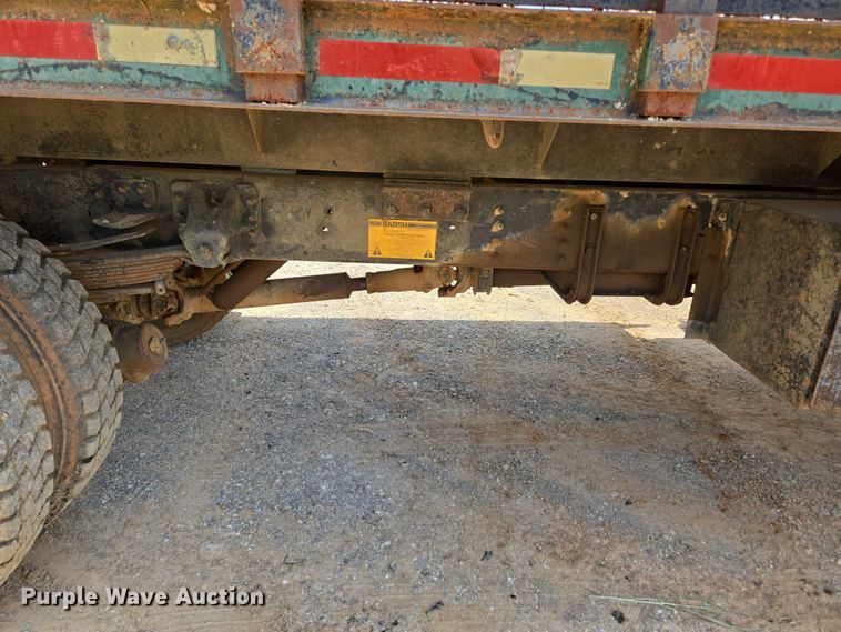 image for item ED2185 1994 Chevrolet Kodiak 6500 dump flatbed truck