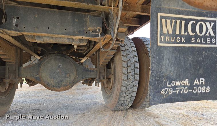 image for item ED2185 1994 Chevrolet Kodiak 6500 dump flatbed truck