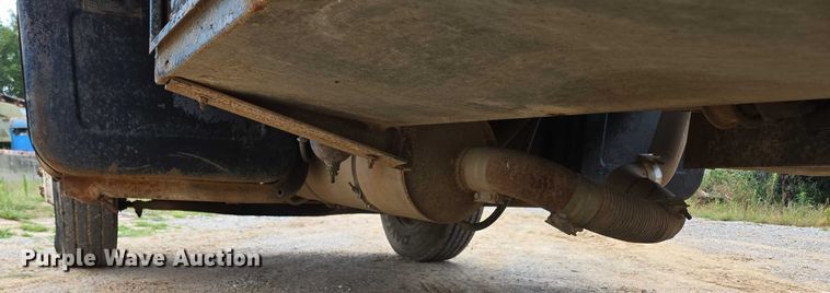 image for item ED2185 1994 Chevrolet Kodiak 6500 dump flatbed truck