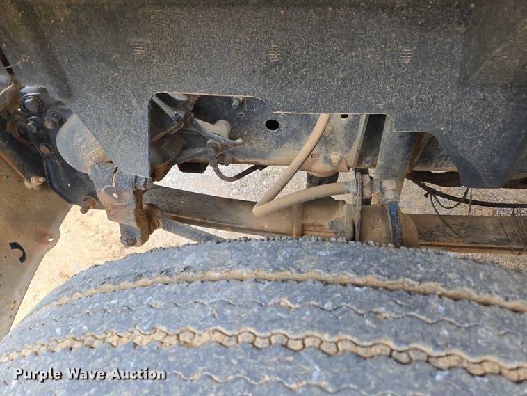 image for item ED2185 1994 Chevrolet Kodiak 6500 dump flatbed truck