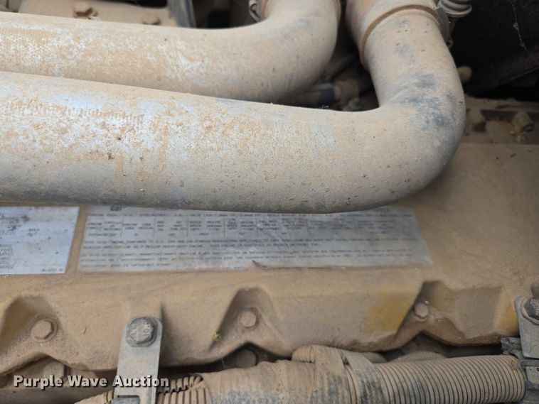 image for item ED2185 1994 Chevrolet Kodiak 6500 dump flatbed truck