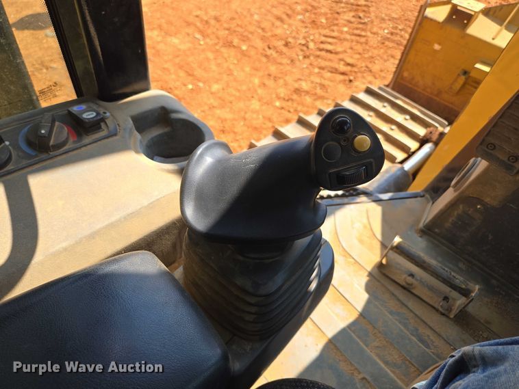 image for item ED2187 2016 Caterpillar D6K2 XL dozer