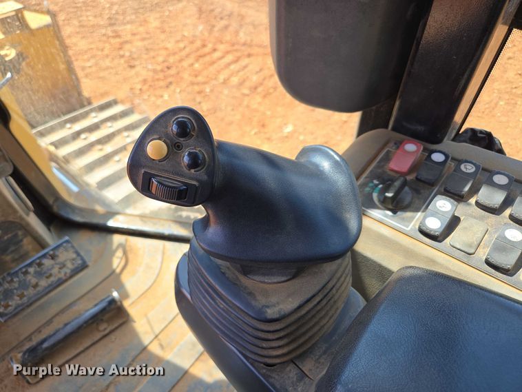 image for item ED2187 2016 Caterpillar D6K2 XL dozer