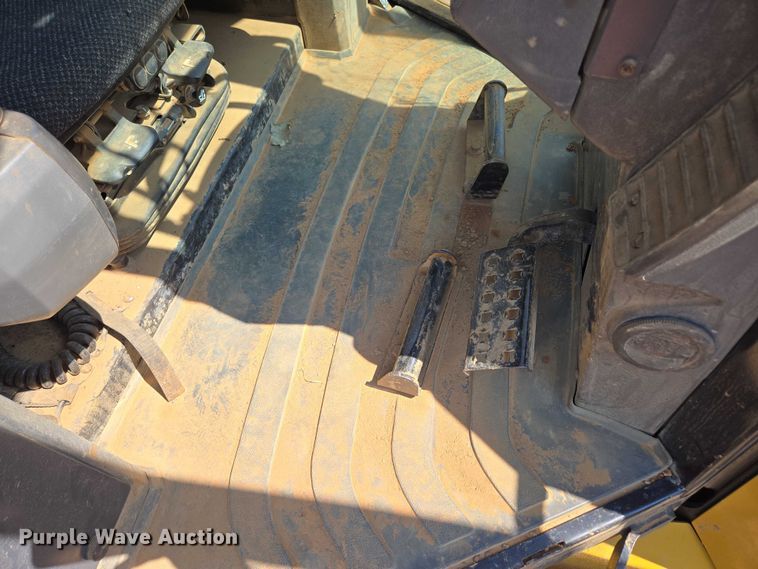 image for item ED2187 2016 Caterpillar D6K2 XL dozer