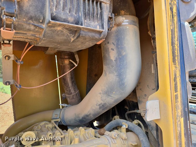 image for item ED2187 2016 Caterpillar D6K2 XL dozer