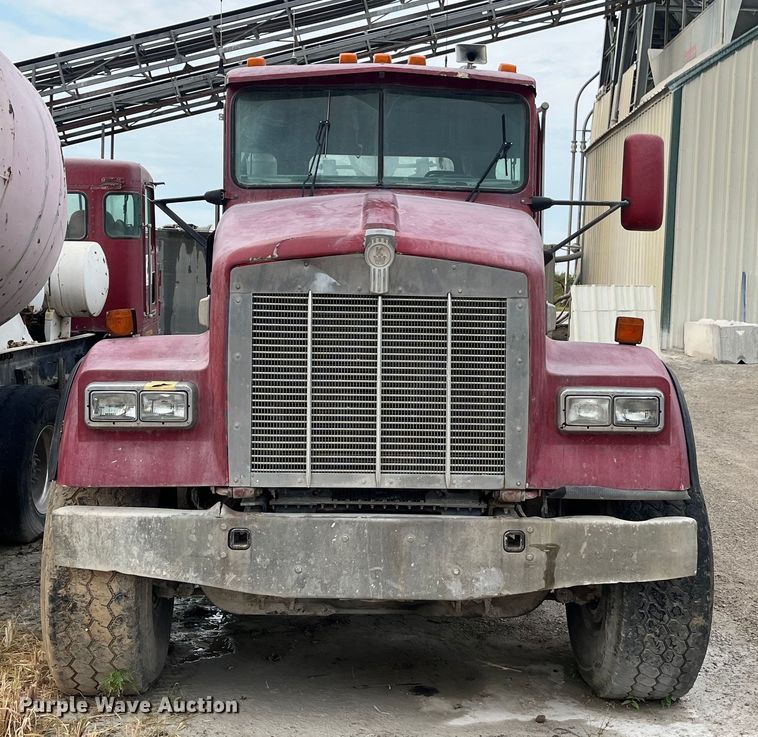 image for item ED2192 1998 Kenworth W900B ready mix truck