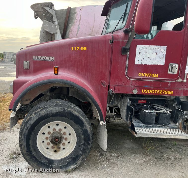 image for item ED2192 1998 Kenworth W900B ready mix truck