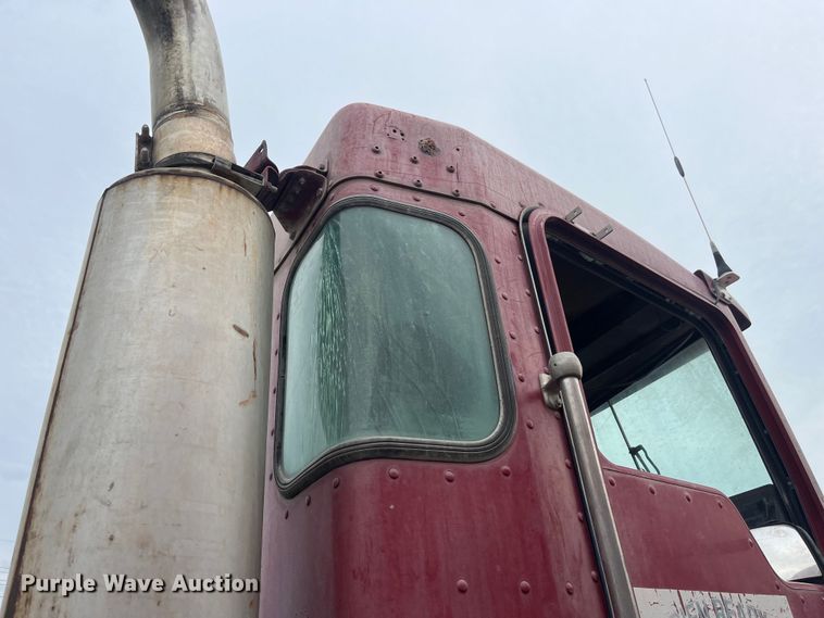 image for item ED2192 1998 Kenworth W900B ready mix truck