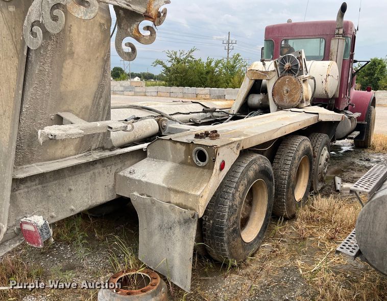 image for item ED2192 1998 Kenworth W900B ready mix truck