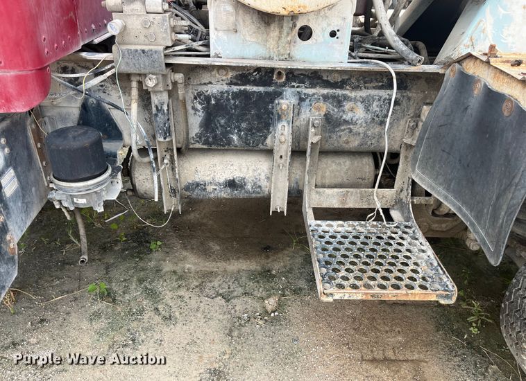 image for item ED2192 1998 Kenworth W900B ready mix truck