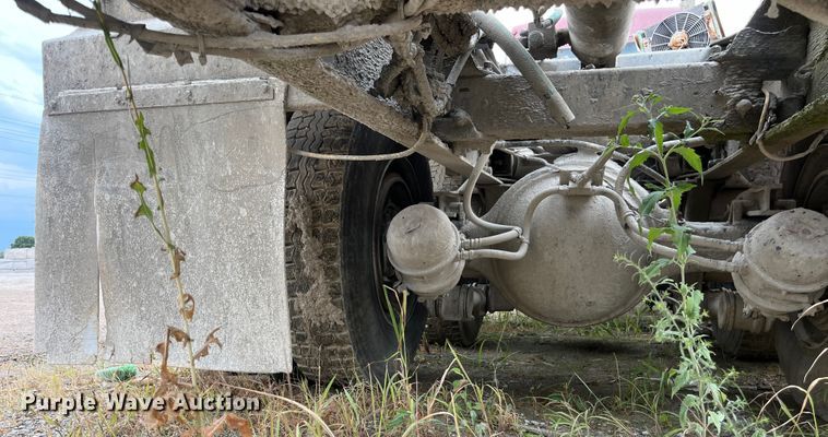 image for item ED2192 1998 Kenworth W900B ready mix truck