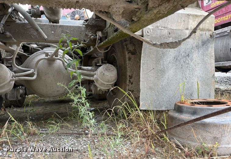 image for item ED2192 1998 Kenworth W900B ready mix truck