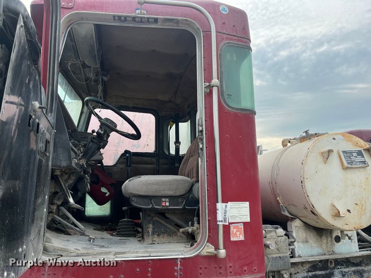 image for item ED2192 1998 Kenworth W900B ready mix truck