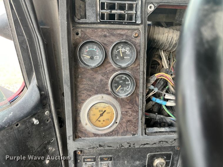 image for item ED2192 1998 Kenworth W900B ready mix truck