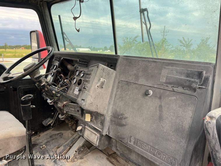 image for item ED2192 1998 Kenworth W900B ready mix truck