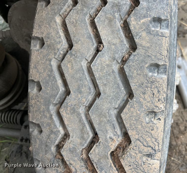 image for item ED2192 1998 Kenworth W900B ready mix truck