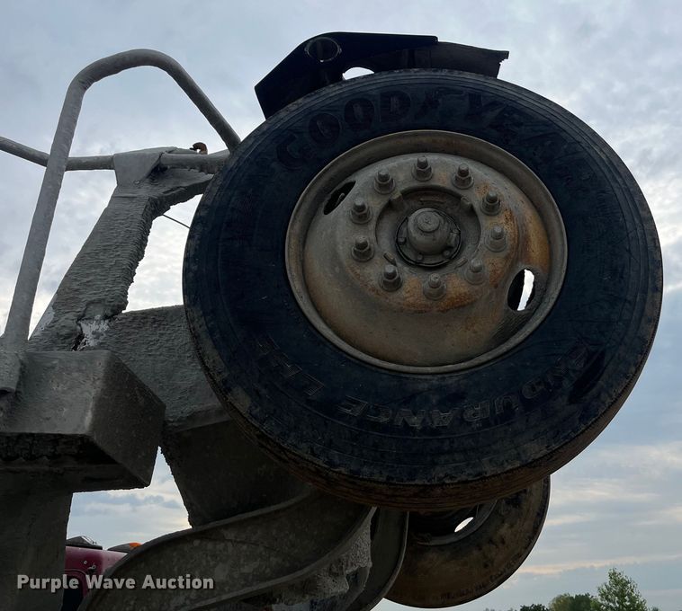 image for item ED2192 1998 Kenworth W900B ready mix truck