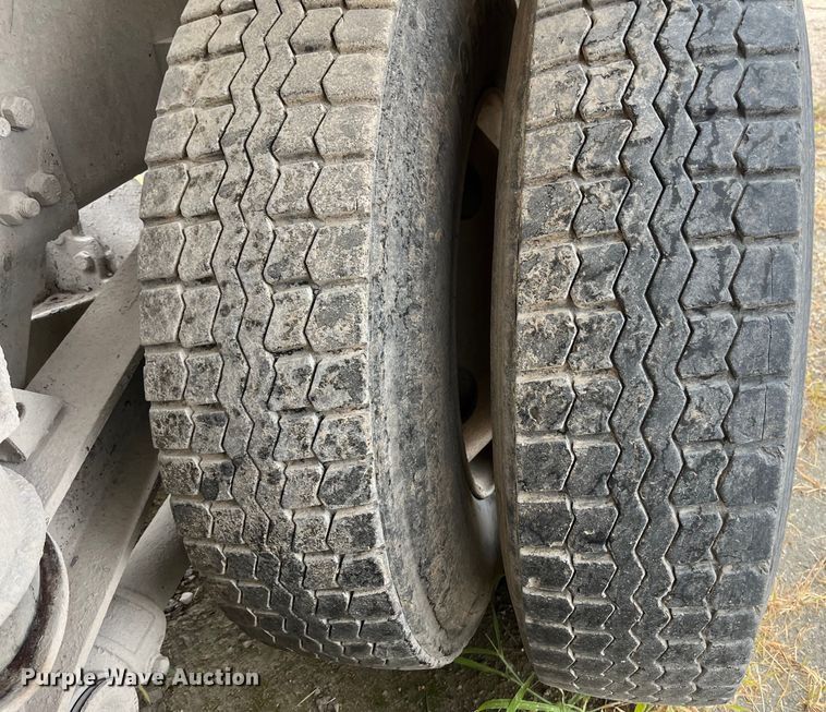 image for item ED2192 1998 Kenworth W900B ready mix truck