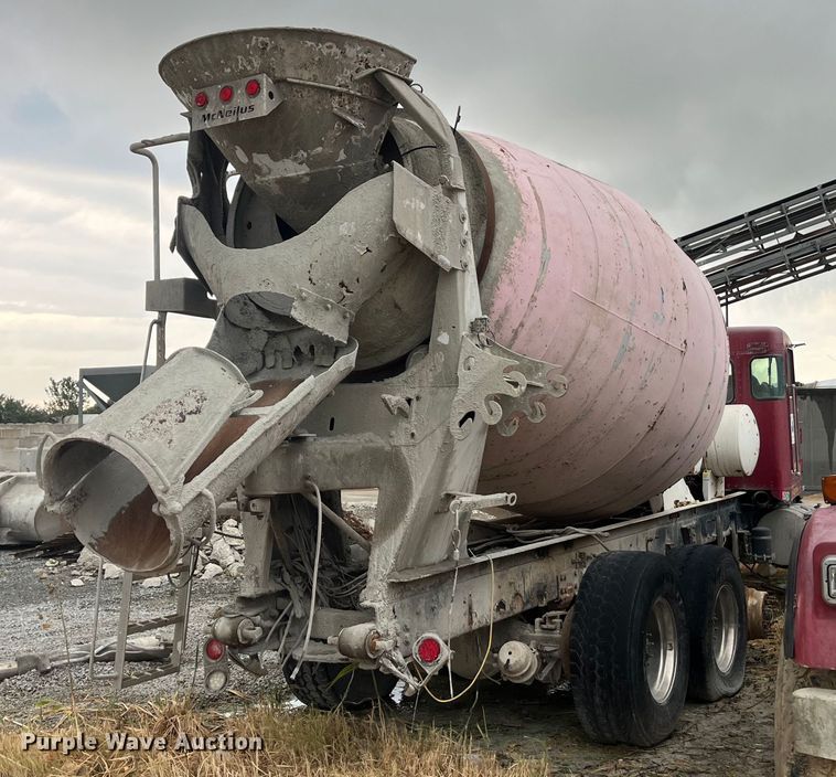 image for item ED2193 2000 Kenworth W900 ready mix truck