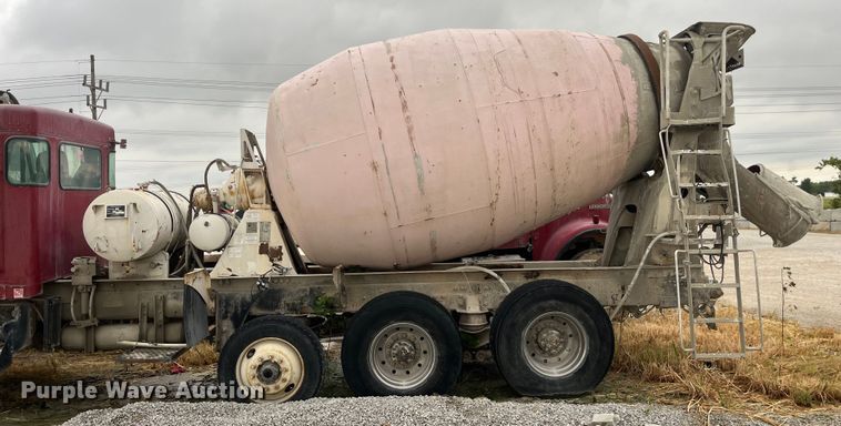 image for item ED2193 2000 Kenworth W900 ready mix truck