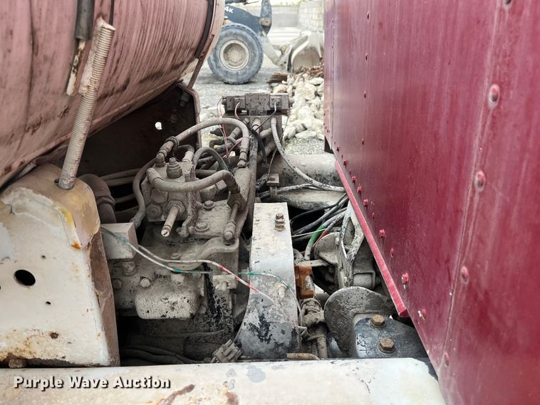 image for item ED2193 2000 Kenworth W900 ready mix truck