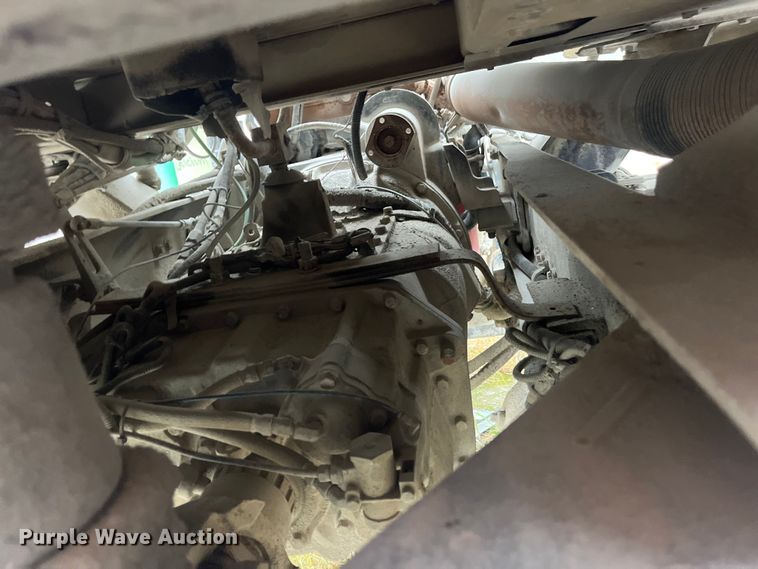 image for item ED2193 2000 Kenworth W900 ready mix truck